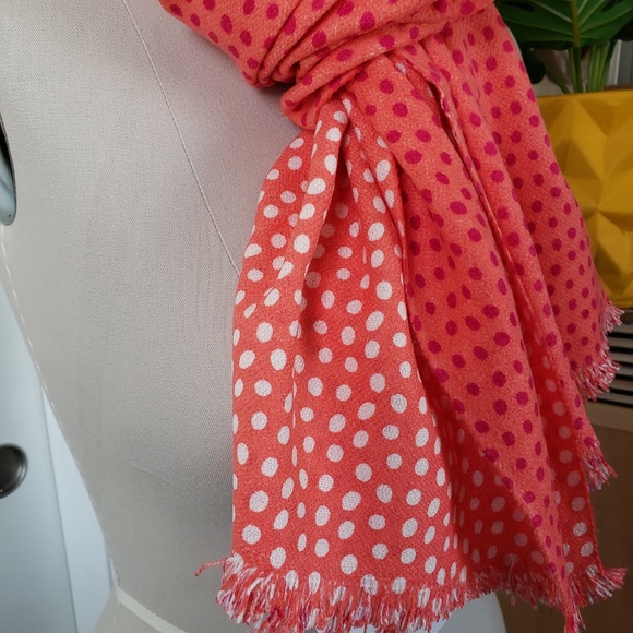 Polka Dot Reversible Scarf NEW! - Picture 7 of 14